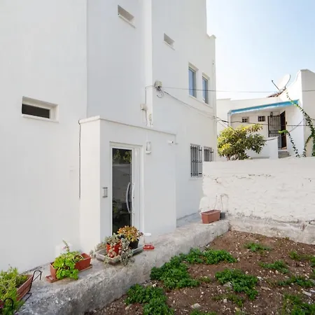 Flat W Balcony Garden 3 Min To Beach In Bodrum 터그트레이스