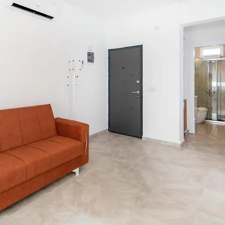 Flat W Balcony Garden 3 Min To Beach In Bodrum