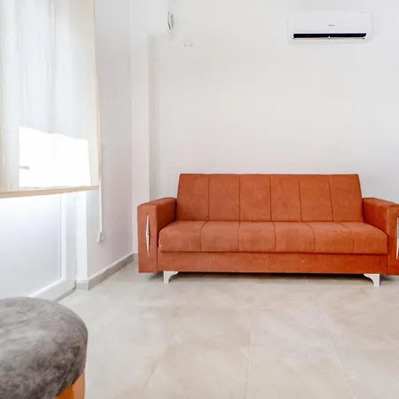 Flat W Balcony Garden 3 Min To Beach In Bodrum